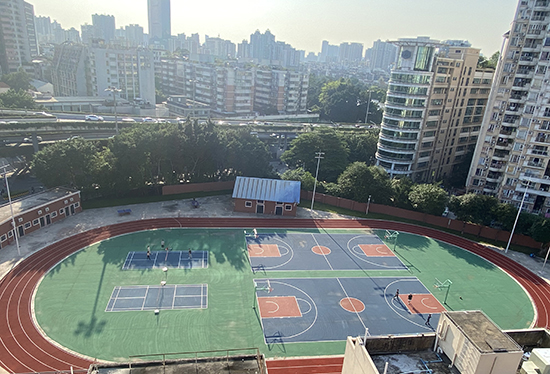 运动场